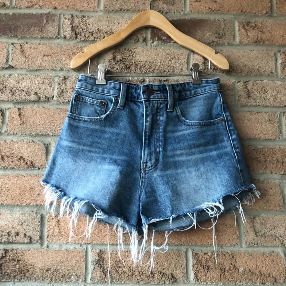 LUCKY BRAND | Blue size 26 cut off jean sh… - Picture 1 of 7